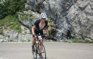 Fred dans le chrono, col de Cernaise, lacets de Septmoncel