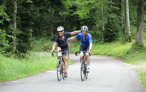 Fred s'est fait un copain dans le col de la Joux