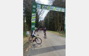 Christophe termine la côte de Wanne, lancement de la trilogie de Stavelot